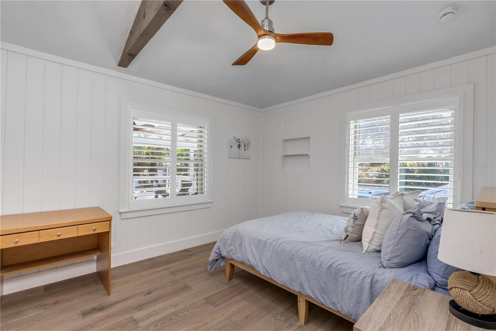 ORLANDO BEACH - Residential