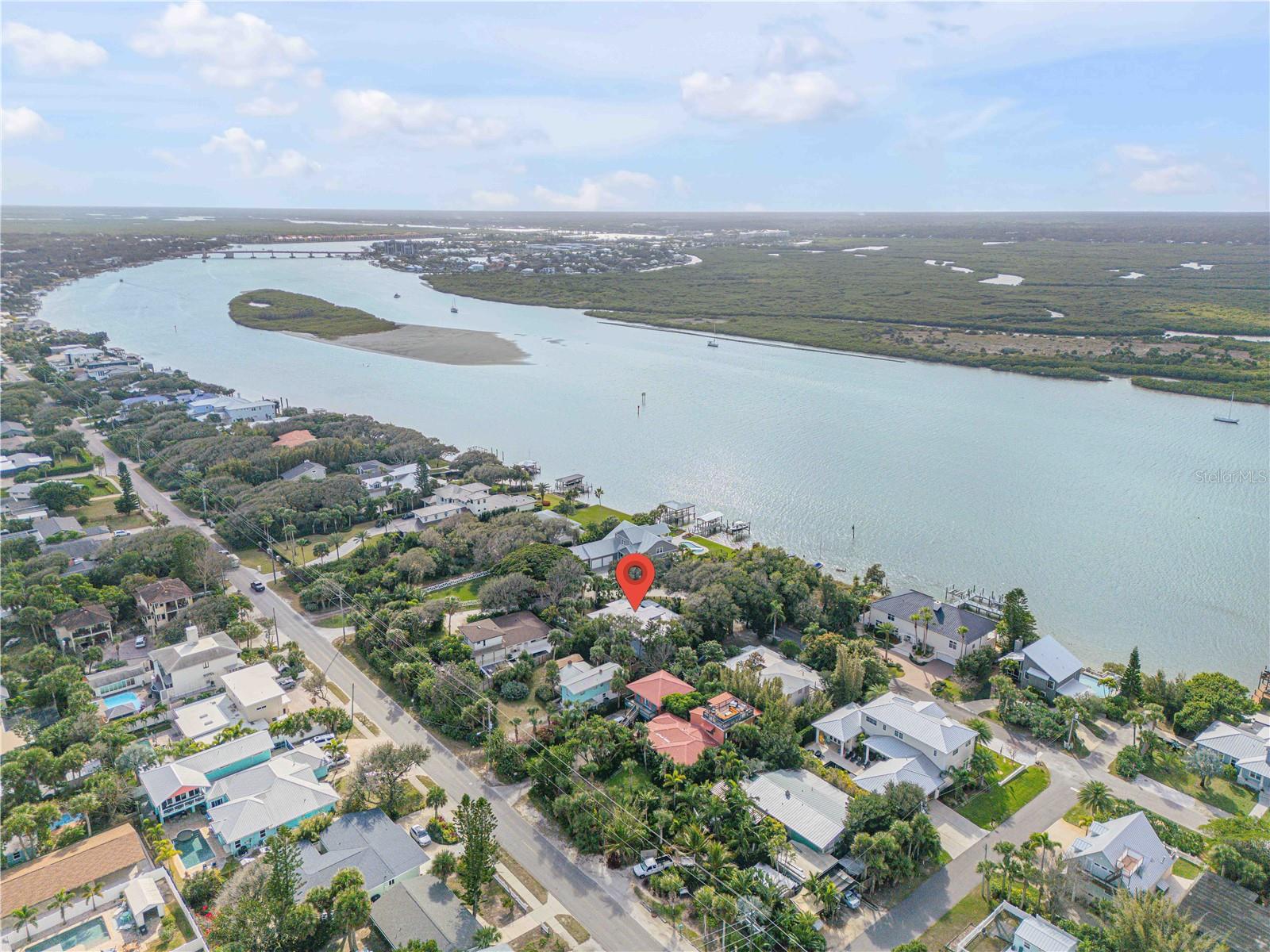 ORLANDO BEACH - Residential