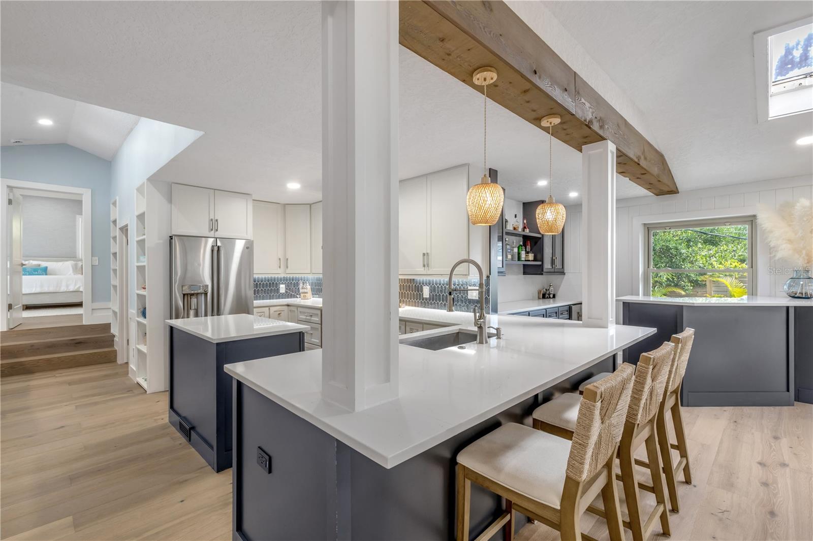 ORLANDO BEACH - Residential