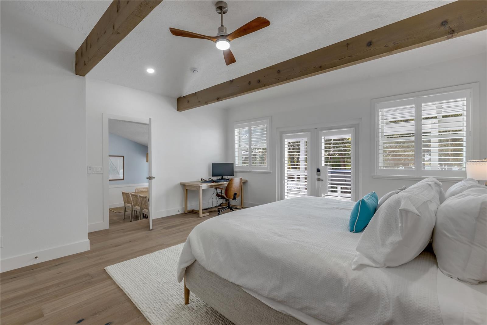 ORLANDO BEACH - Residential