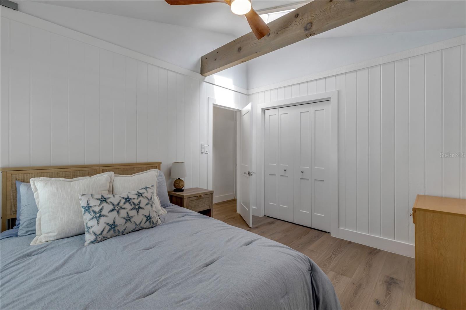 ORLANDO BEACH - Residential