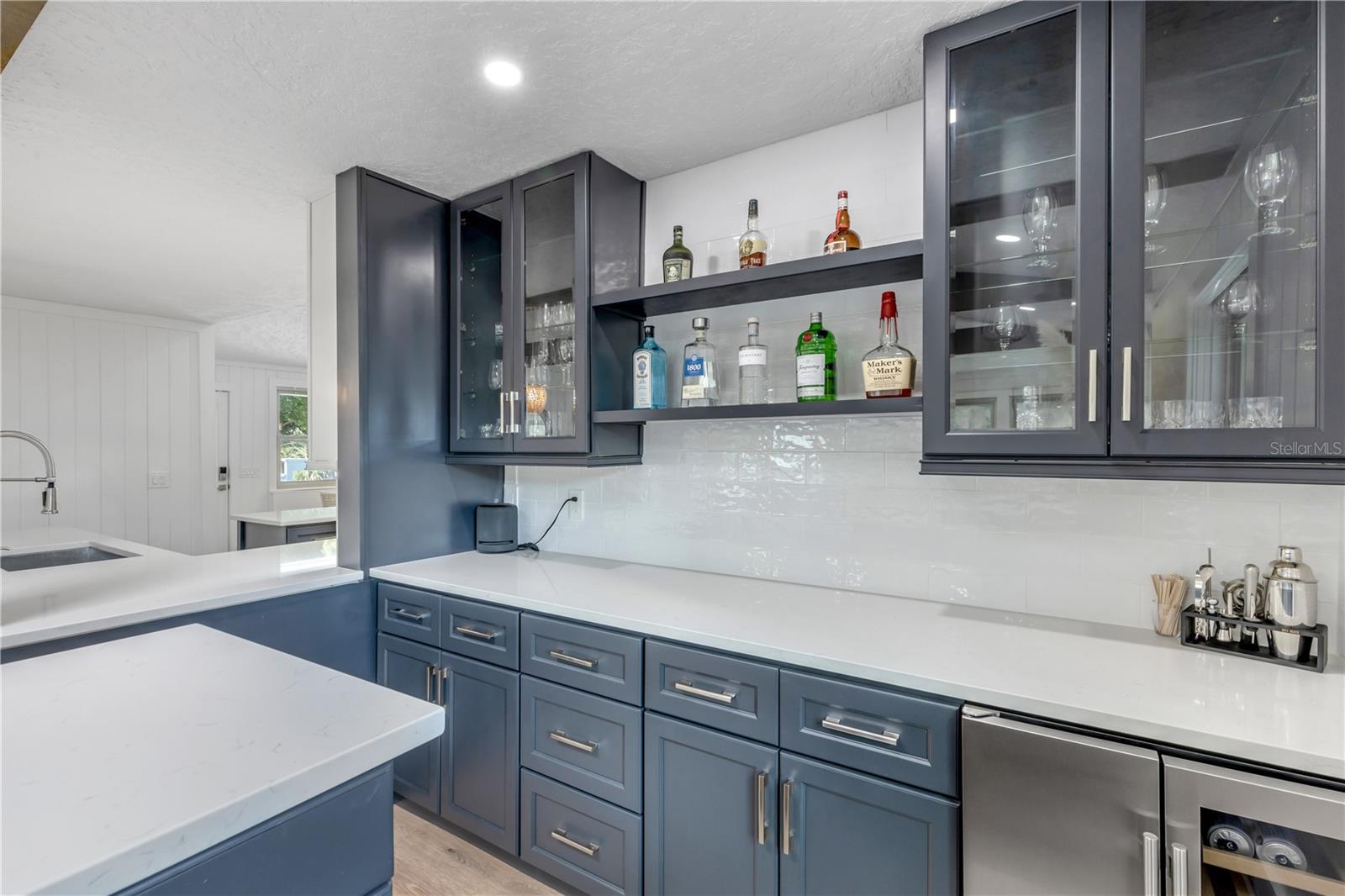 ORLANDO BEACH - Residential