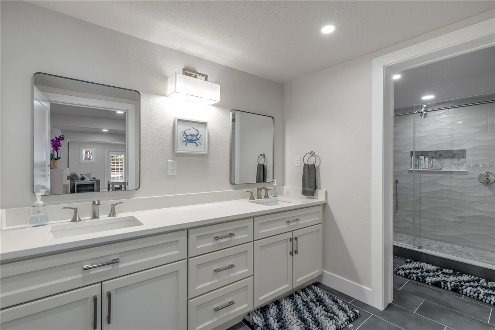 ORLANDO BEACH - Residential