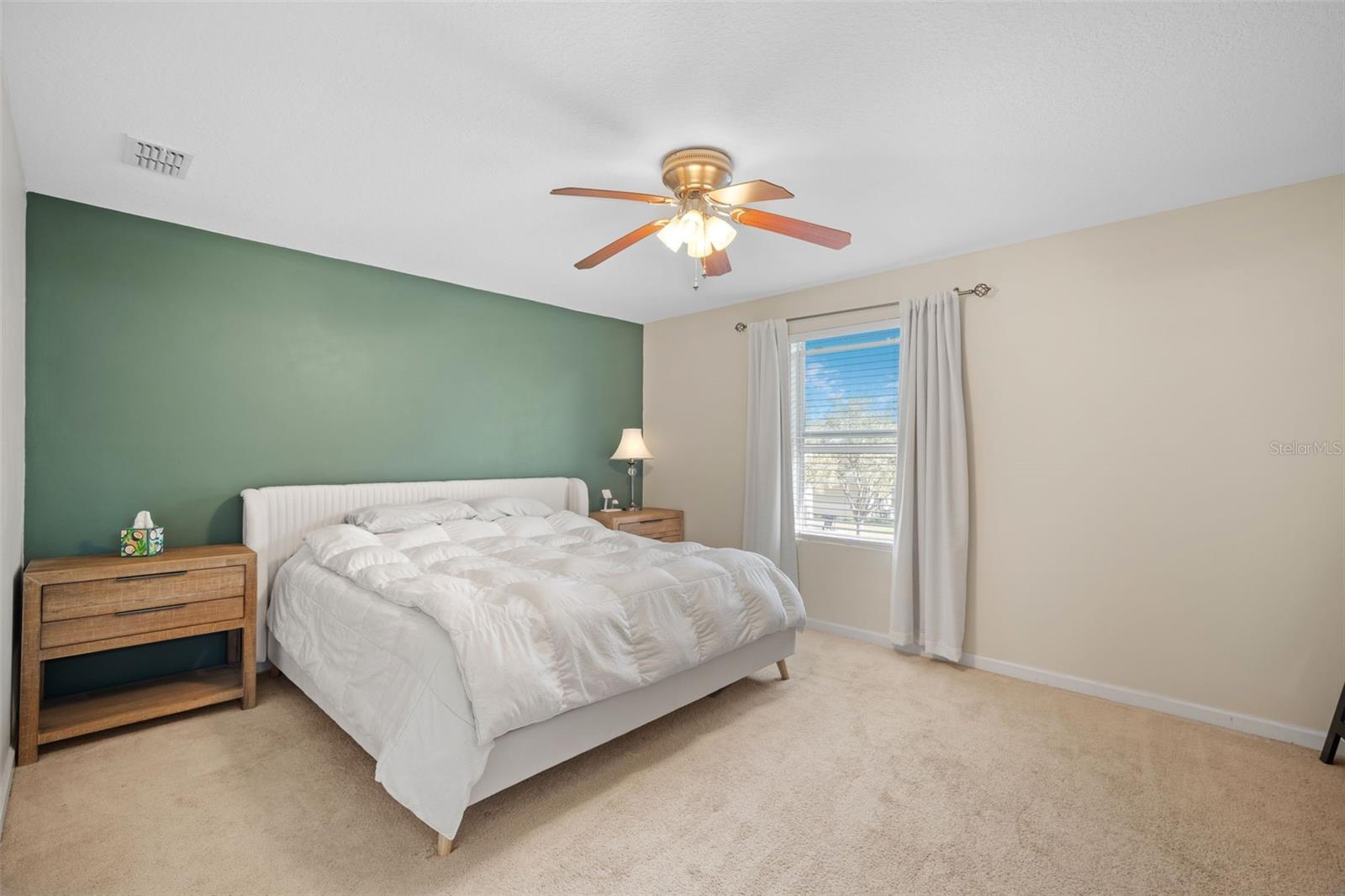 LAKE WASHINGTON TWNHMS - Residential