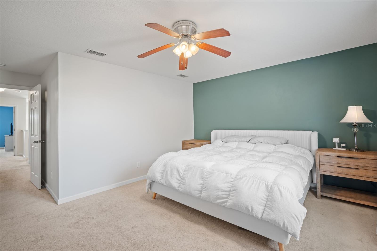 LAKE WASHINGTON TWNHMS - Residential