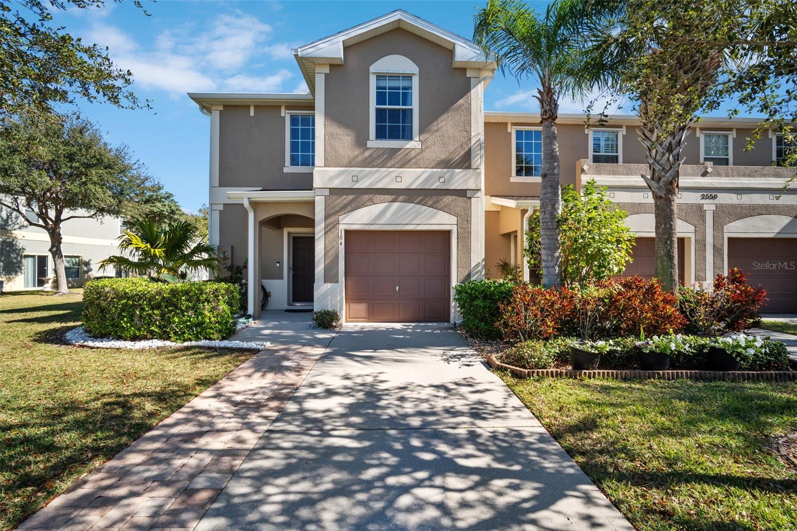 LAKE WASHINGTON TWNHMS - Residential