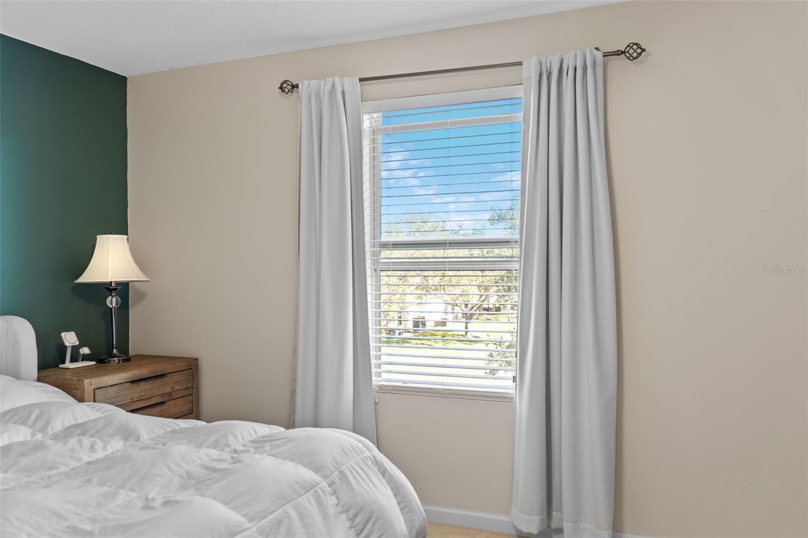 LAKE WASHINGTON TWNHMS - Residential