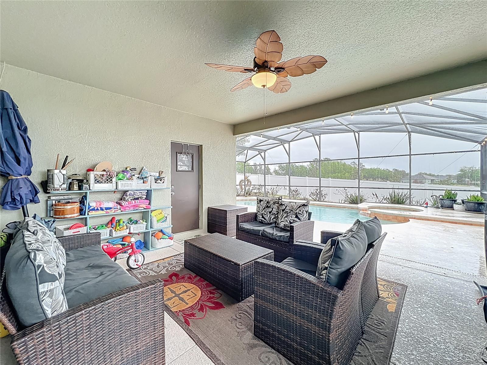 SOUTHERN RIDGE AT ESTATES - Residential