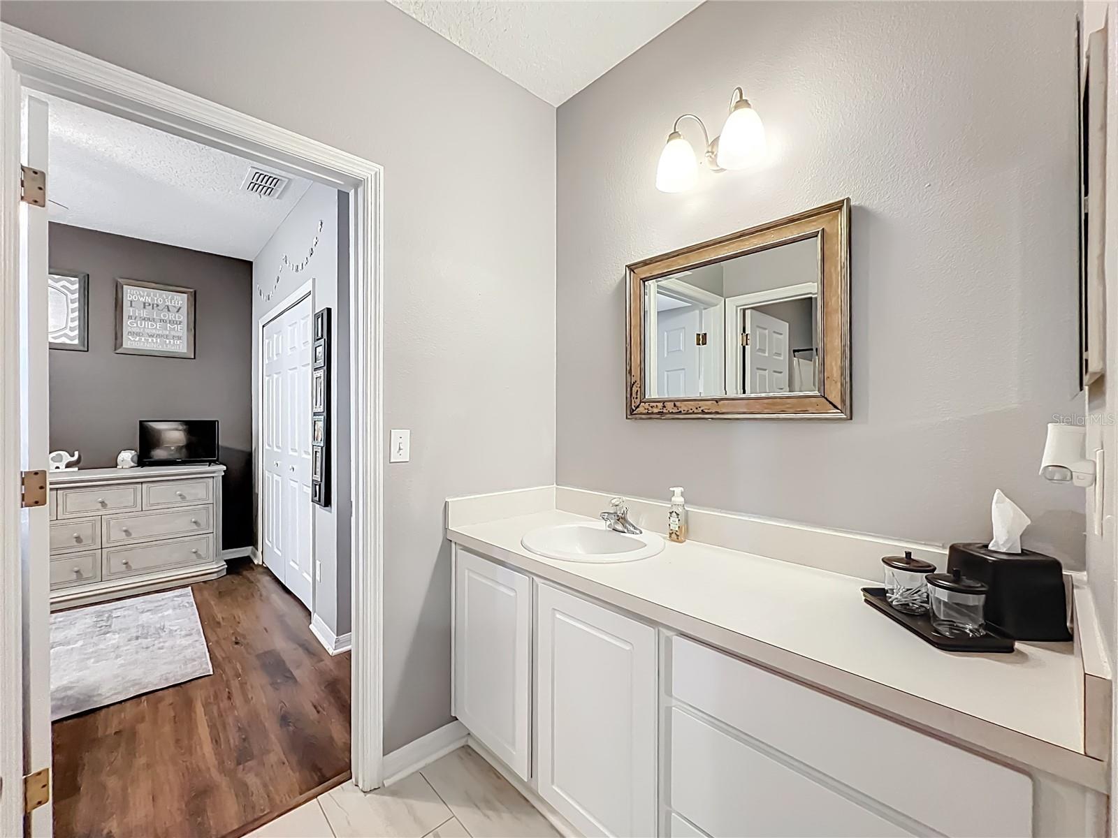 SOUTHERN RIDGE AT ESTATES - Residential