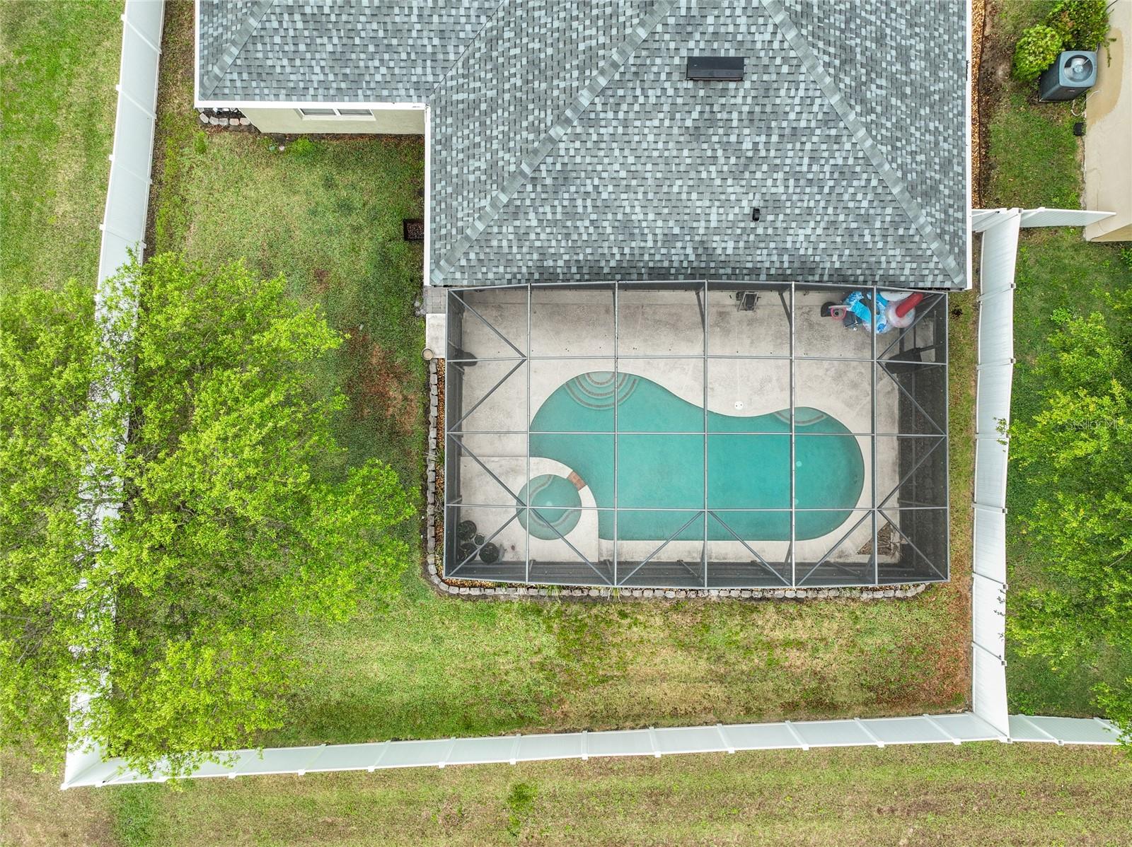 SOUTHERN RIDGE AT ESTATES - Residential