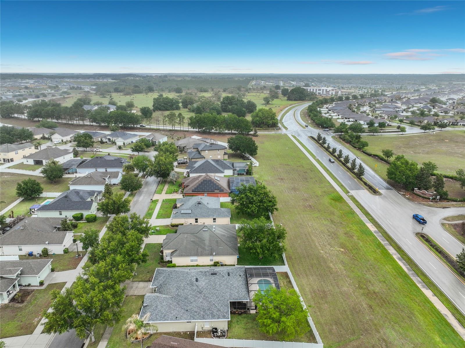 SOUTHERN RIDGE AT ESTATES - Residential