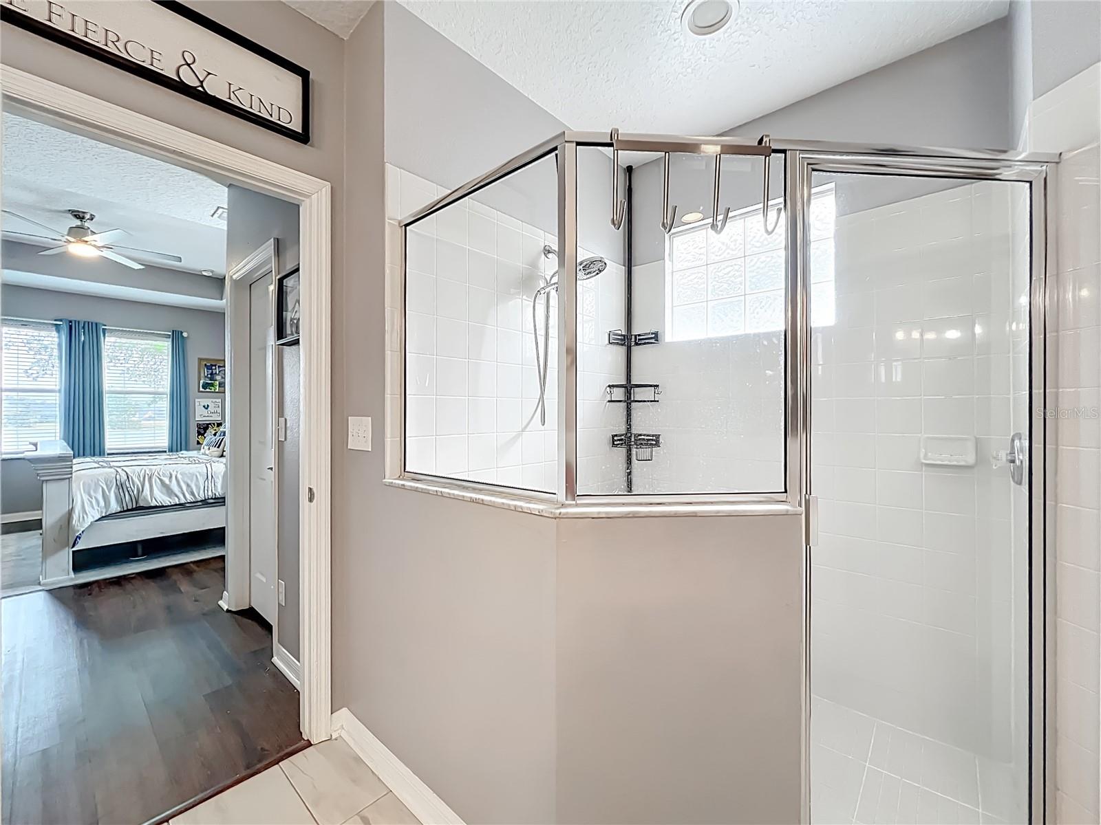 SOUTHERN RIDGE AT ESTATES - Residential