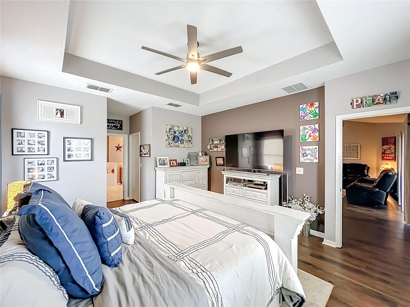 SOUTHERN RIDGE AT ESTATES - Residential