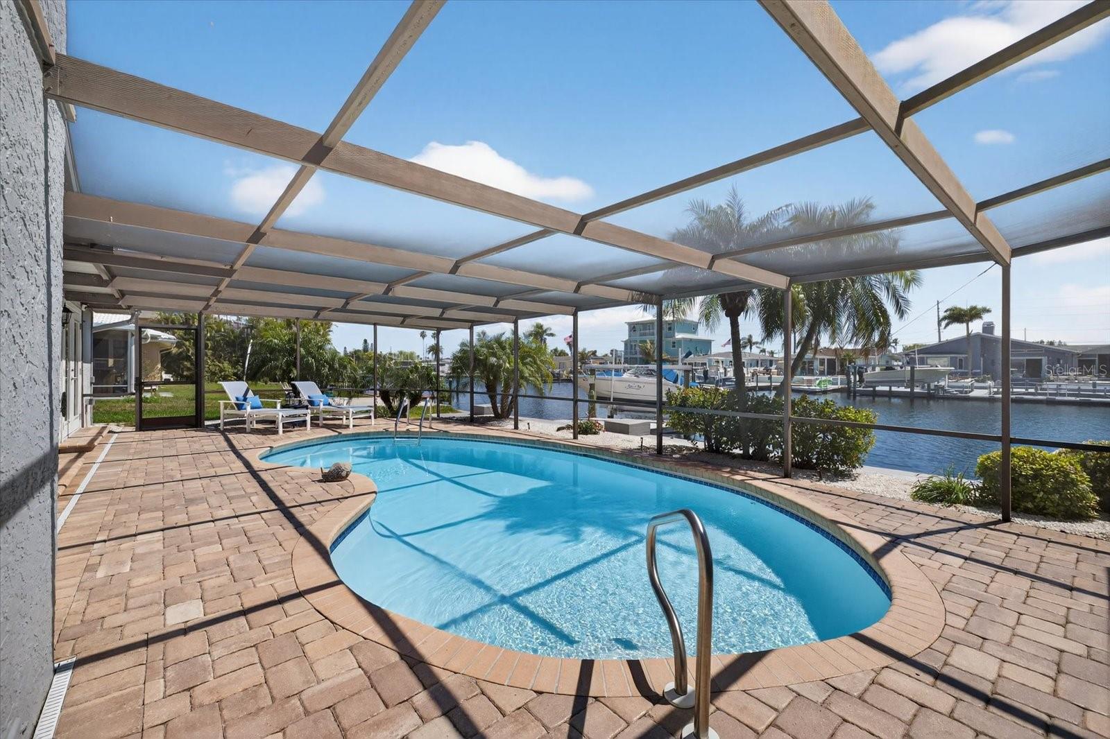 GULF HARBORS WOODLANDS - Residential