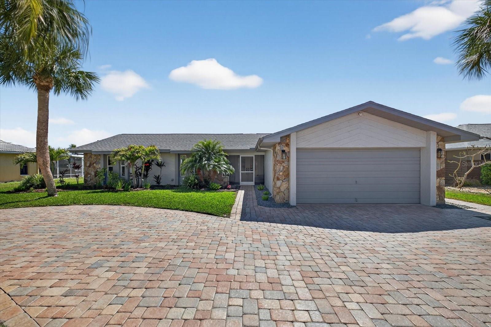 GULF HARBORS WOODLANDS - Residential