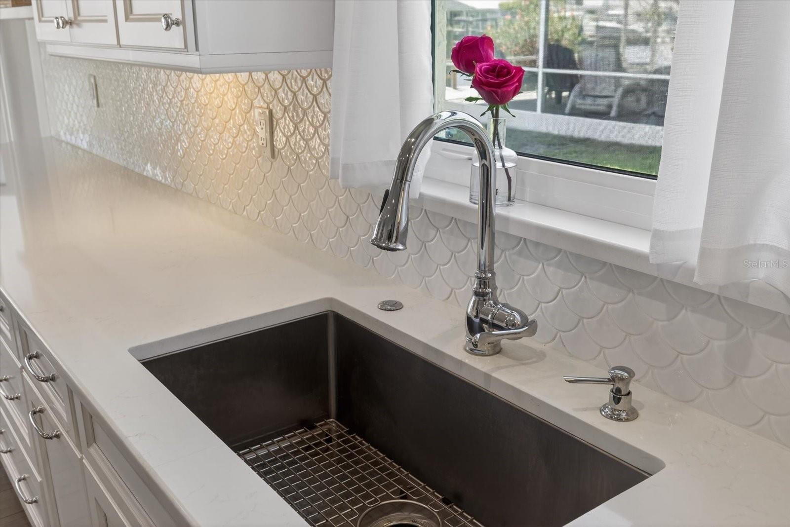 GULF HARBORS WOODLANDS - Residential