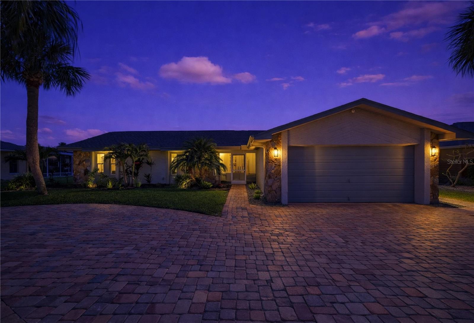 GULF HARBORS WOODLANDS - Residential