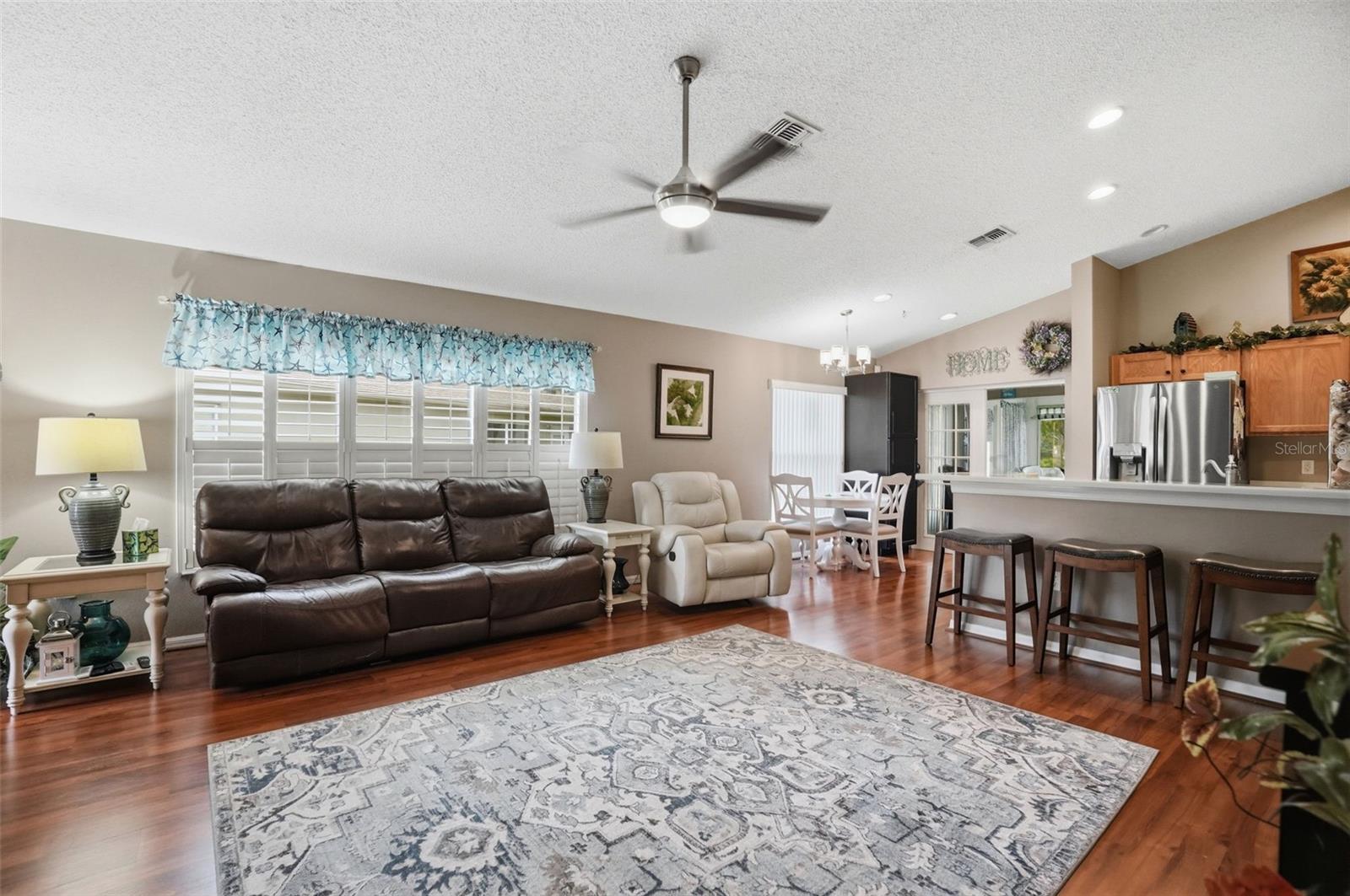 WELLINGTON AT SEVEN HILLS PH 6 - Residential