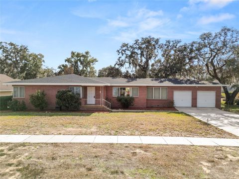 Photo of 111 E Orange Street, Davenport, FL 33837 (MLS # L4953381)
