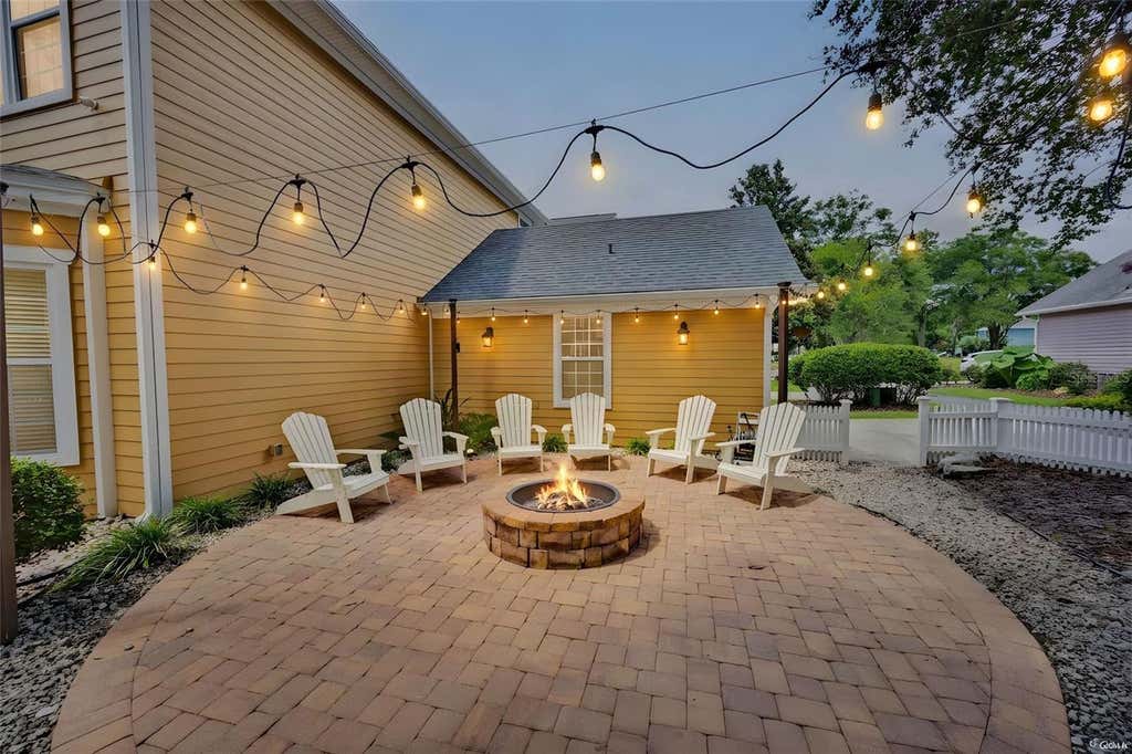 Photo of 281 SW 129th Terrace, Newberry, FL 32669 (MLS # GC542579)