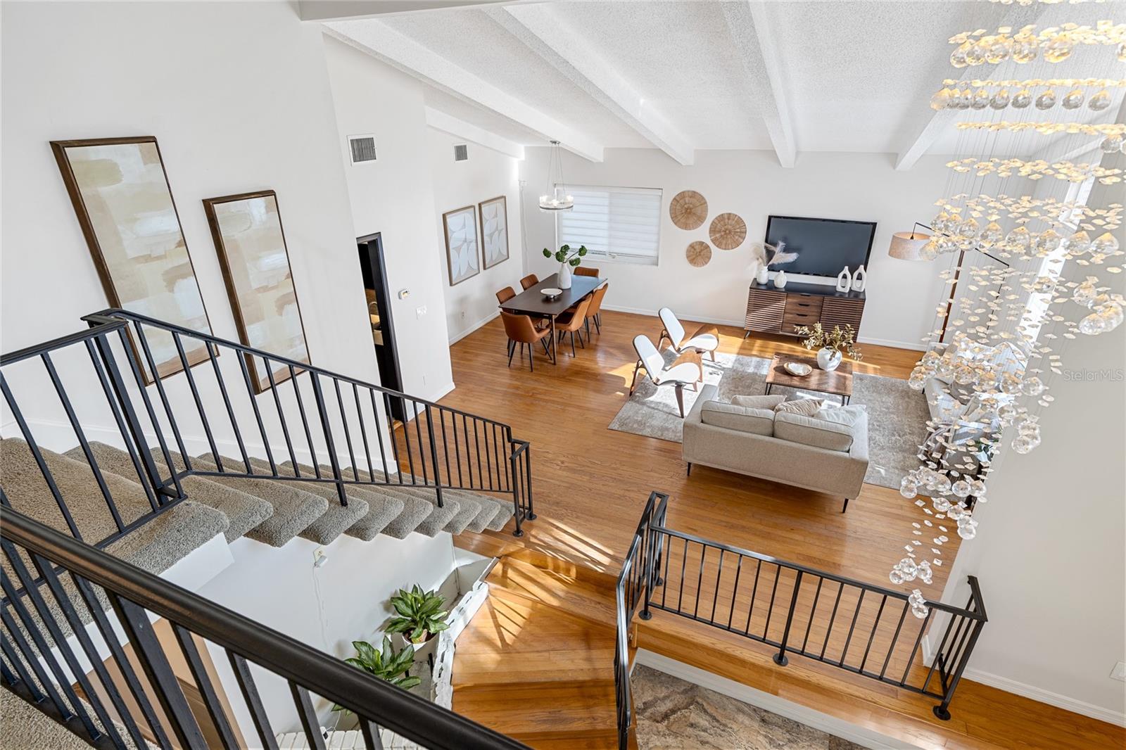 WHISPERING PINES FOREST 4TH ADD - Residential