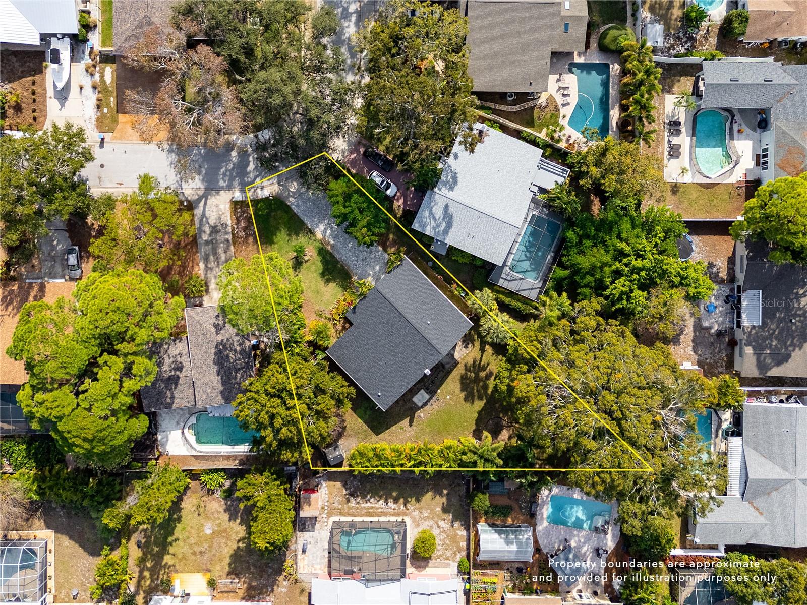 WHISPERING PINES FOREST 4TH ADD - Residential