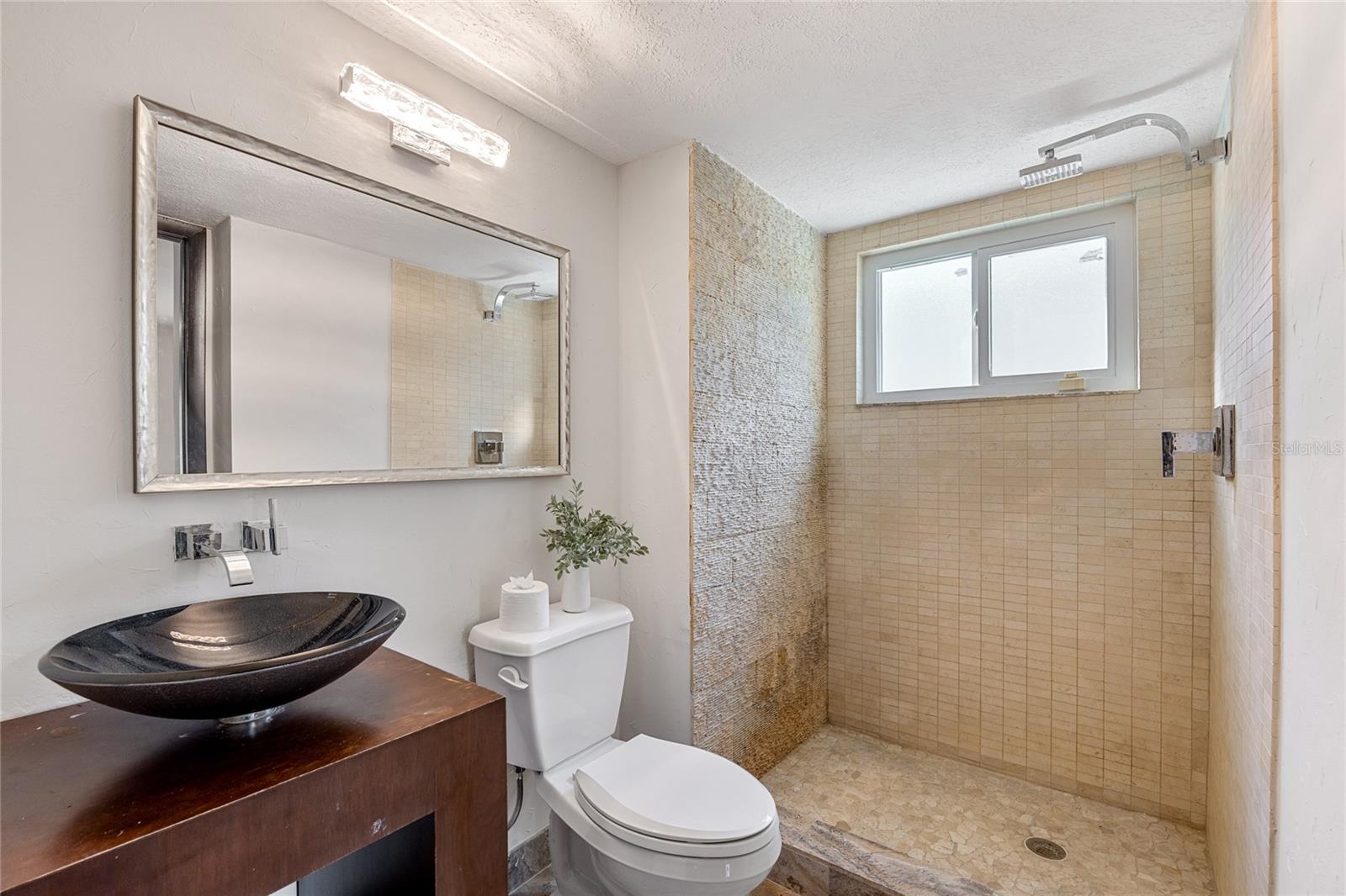 WHISPERING PINES FOREST 4TH ADD - Residential