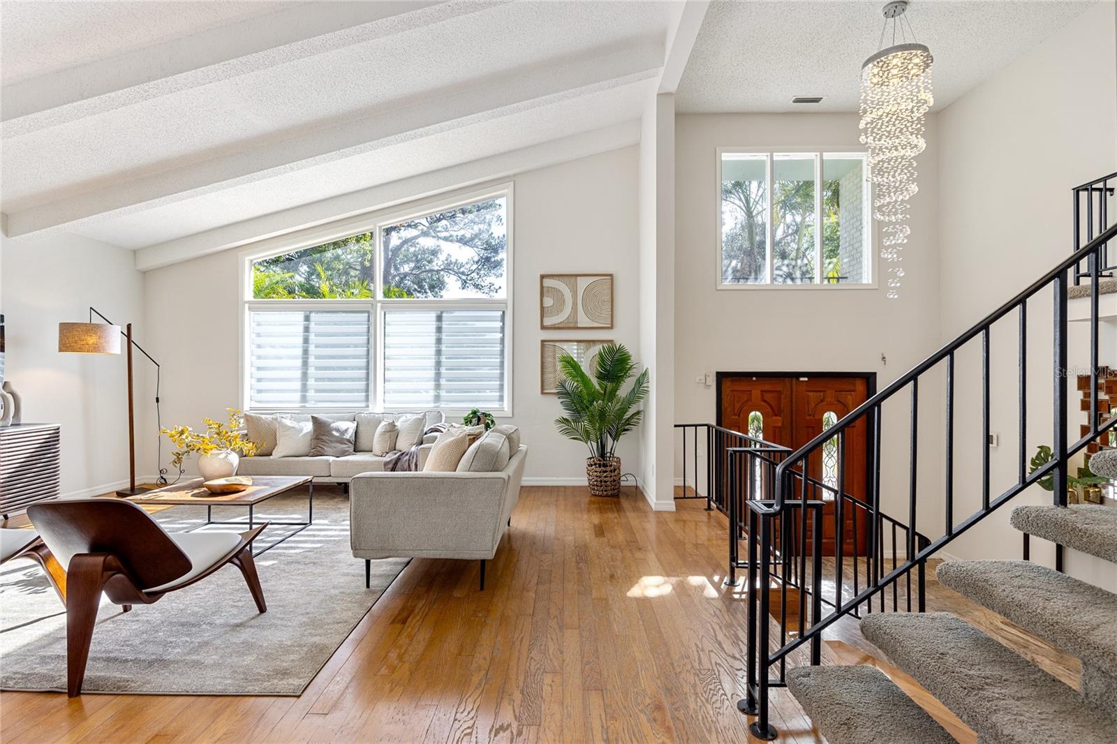 WHISPERING PINES FOREST 4TH ADD - Residential