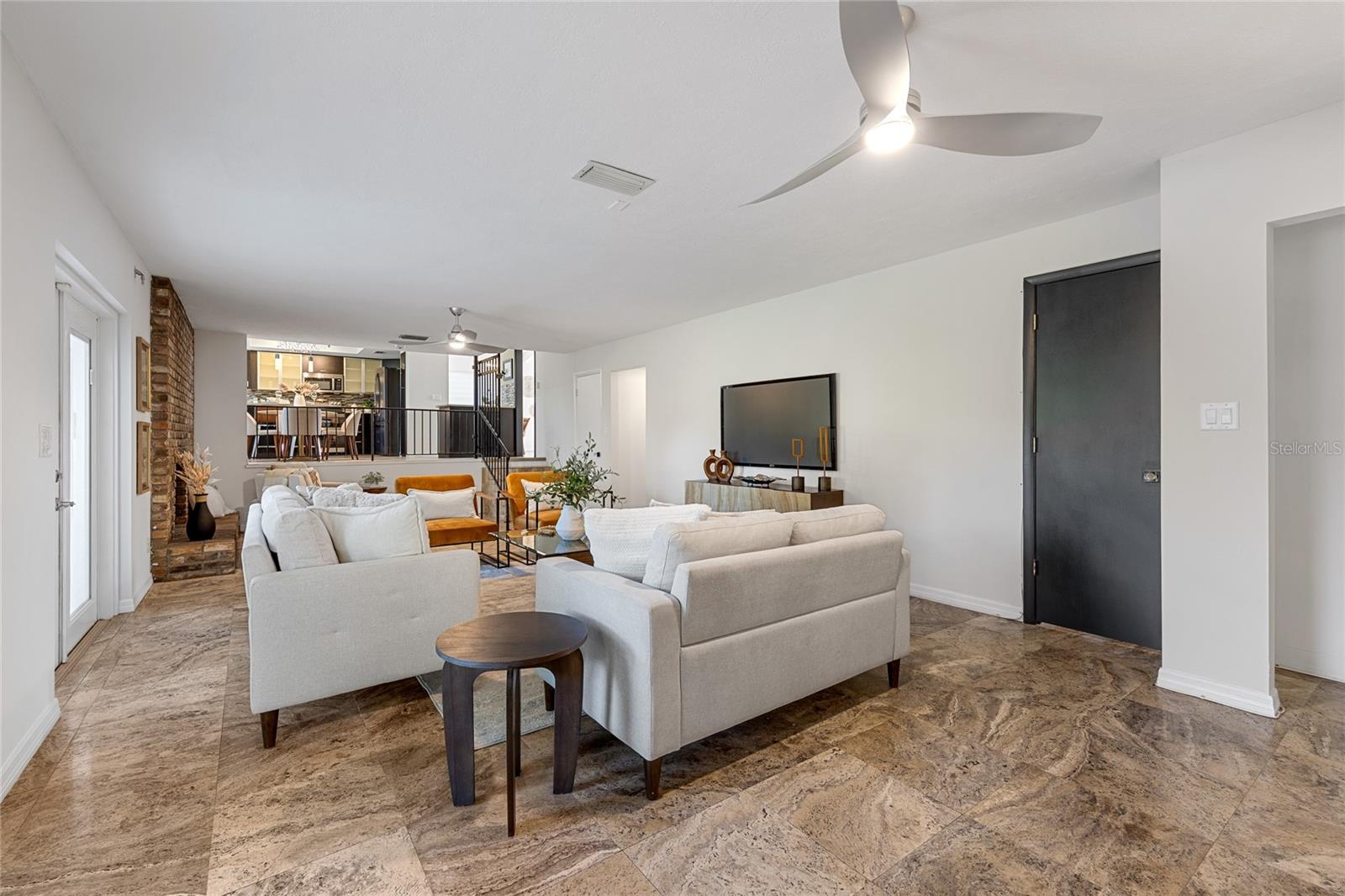 WHISPERING PINES FOREST 4TH ADD - Residential