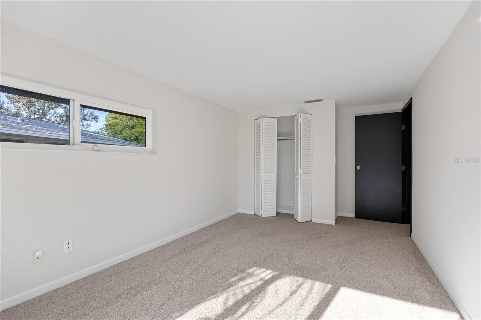 WHISPERING PINES FOREST 4TH ADD - Residential