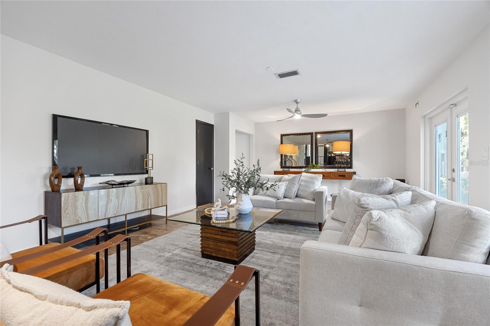 WHISPERING PINES FOREST 4TH ADD - Residential