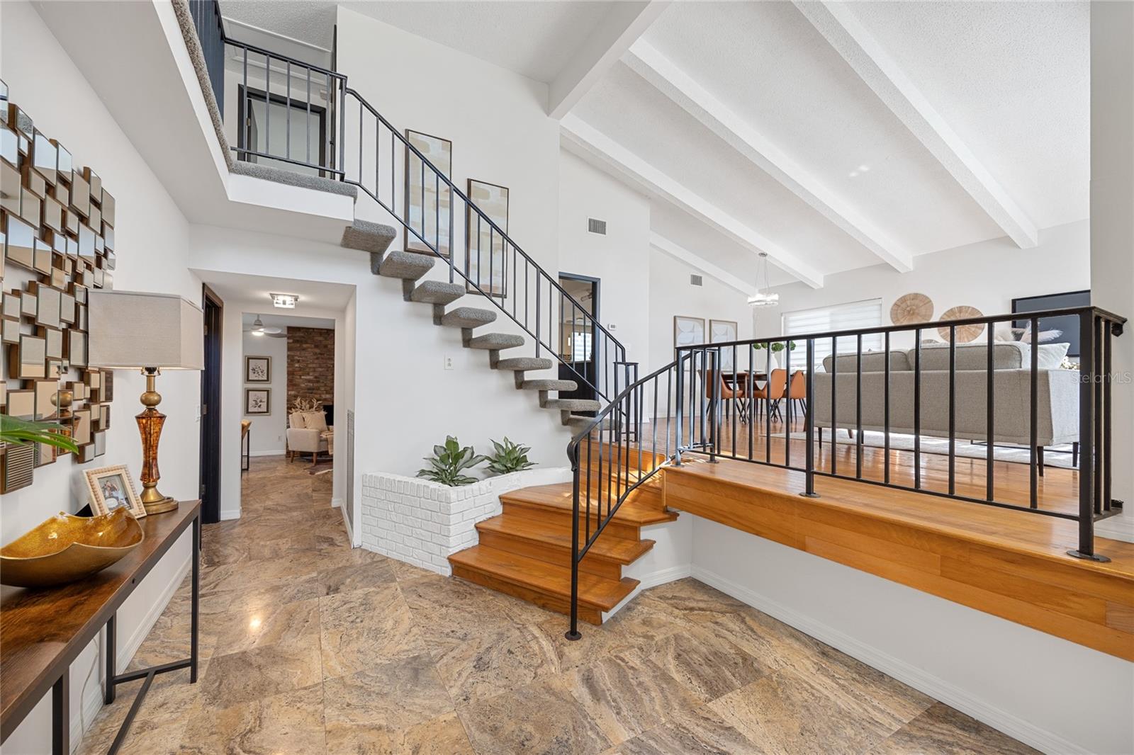 WHISPERING PINES FOREST 4TH ADD - Residential