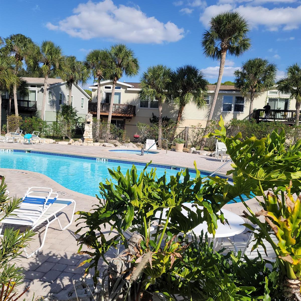 INDIAN TRACE - Residential