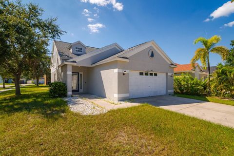 Photo of 1402 Delano Trent Street, Ruskin, FL 33570 (MLS # TB8430057)