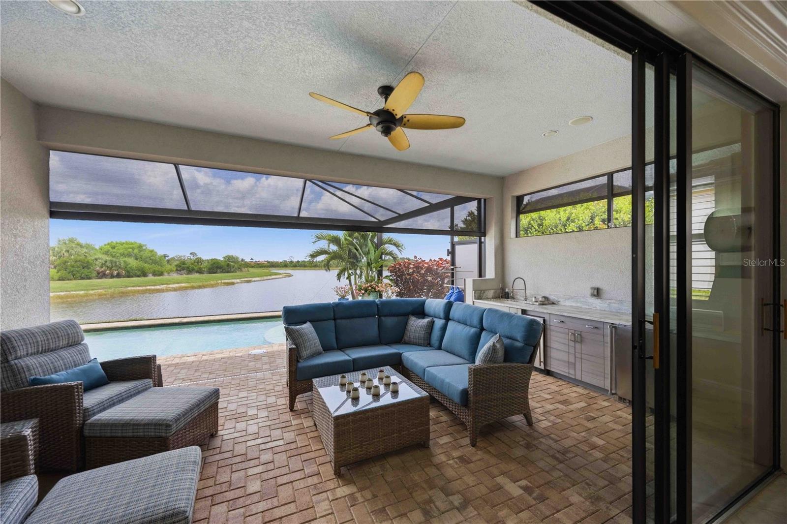 SARASOTA NATIONAL - Residential