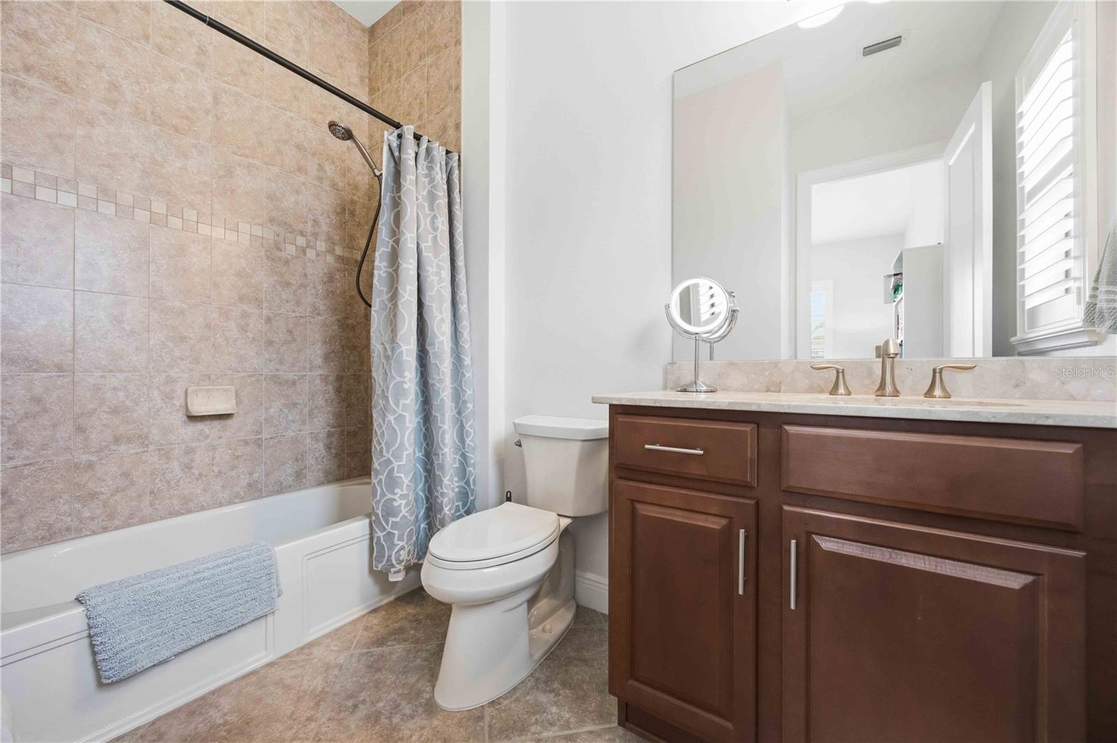 SARASOTA NATIONAL - Residential