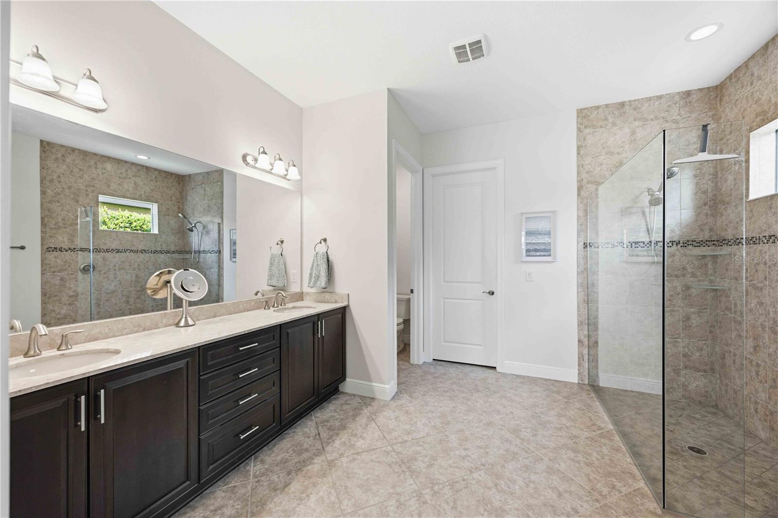 SARASOTA NATIONAL - Residential