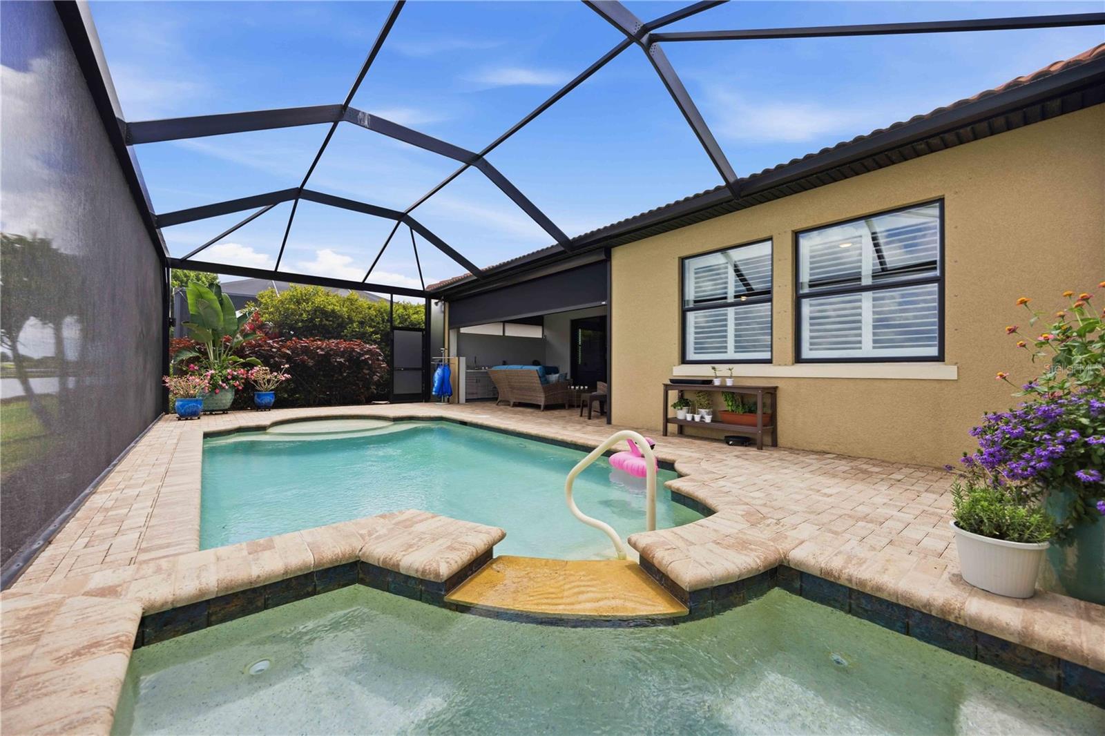 SARASOTA NATIONAL - Residential