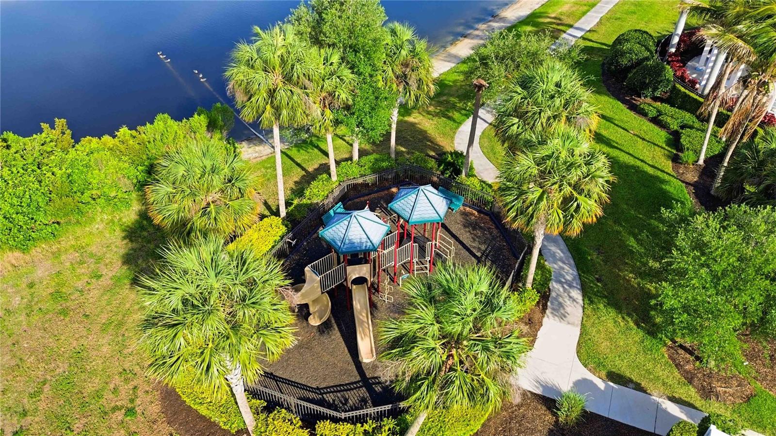 SARASOTA NATIONAL - Residential