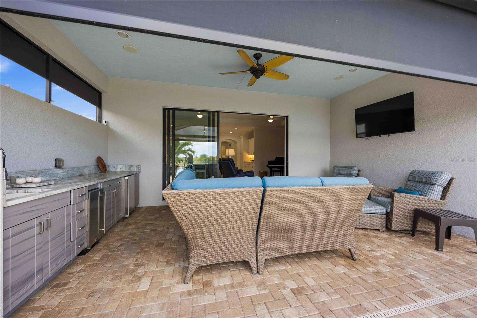 SARASOTA NATIONAL - Residential