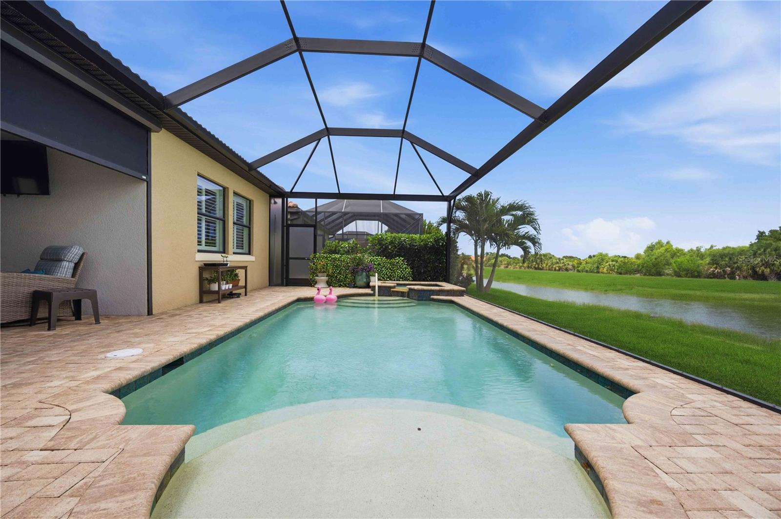 SARASOTA NATIONAL - Residential