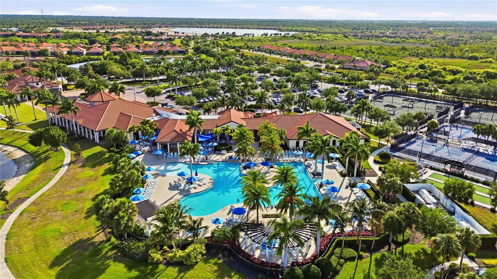 SARASOTA NATIONAL - Residential