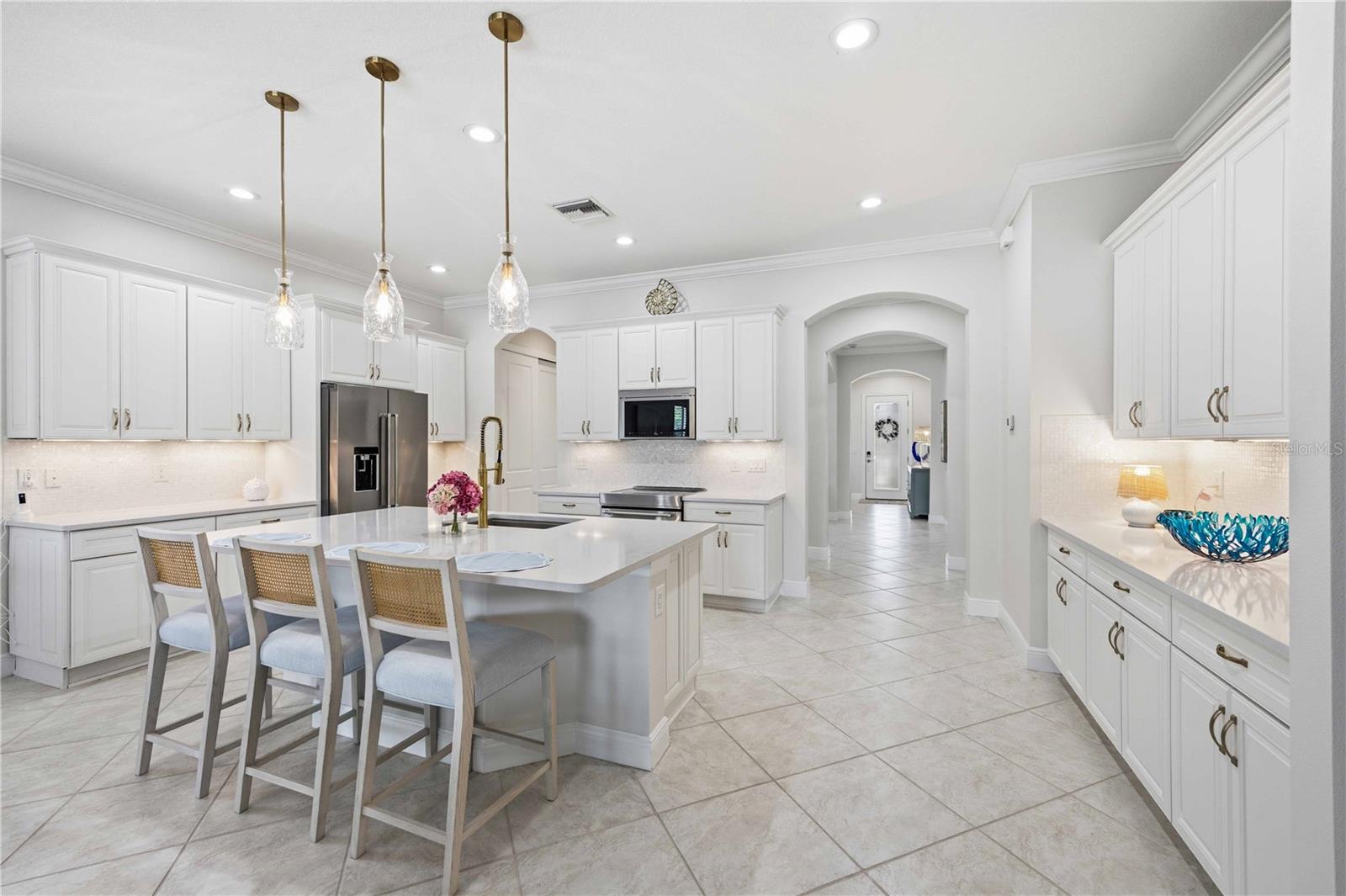 SARASOTA NATIONAL - Residential