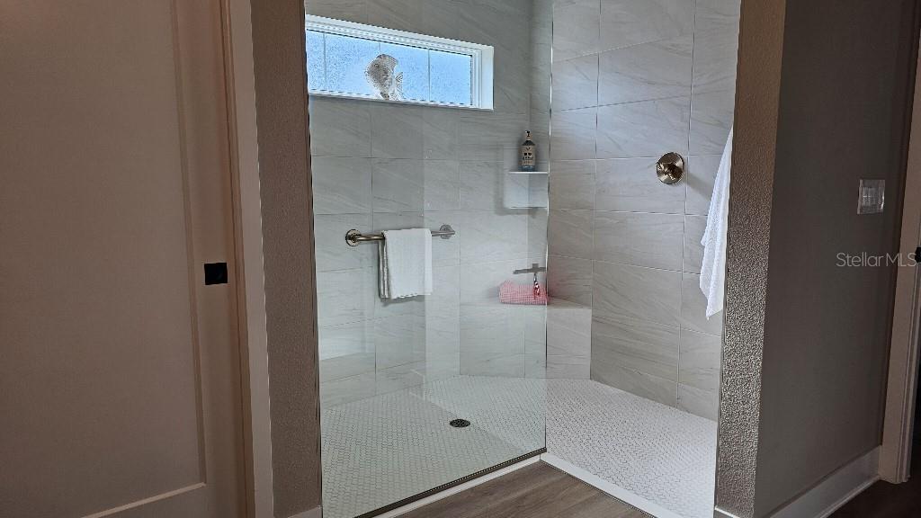 VILLAGES/SOUTHERN OAKS UN 206 - Residential