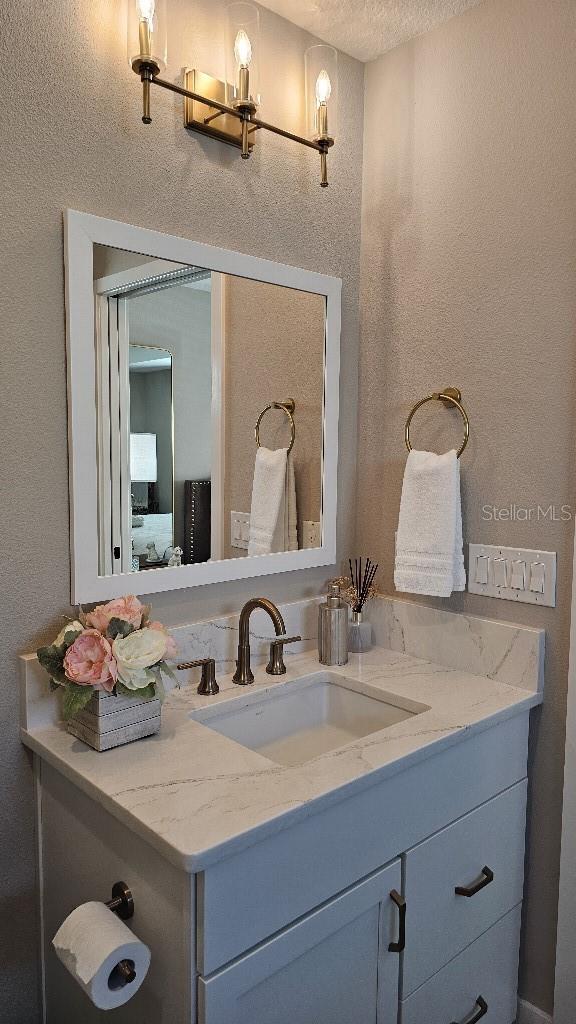 VILLAGES/SOUTHERN OAKS UN 206 - Residential