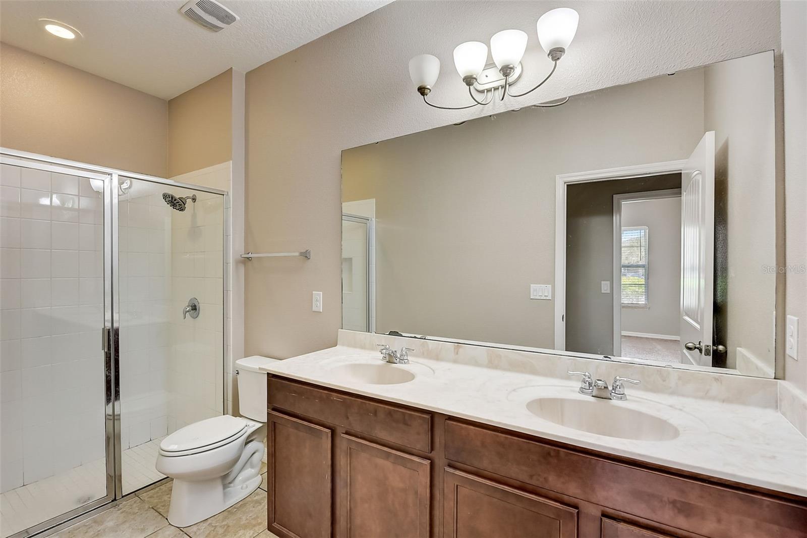 OAKMONT TWNHMS PH 1 - Residential