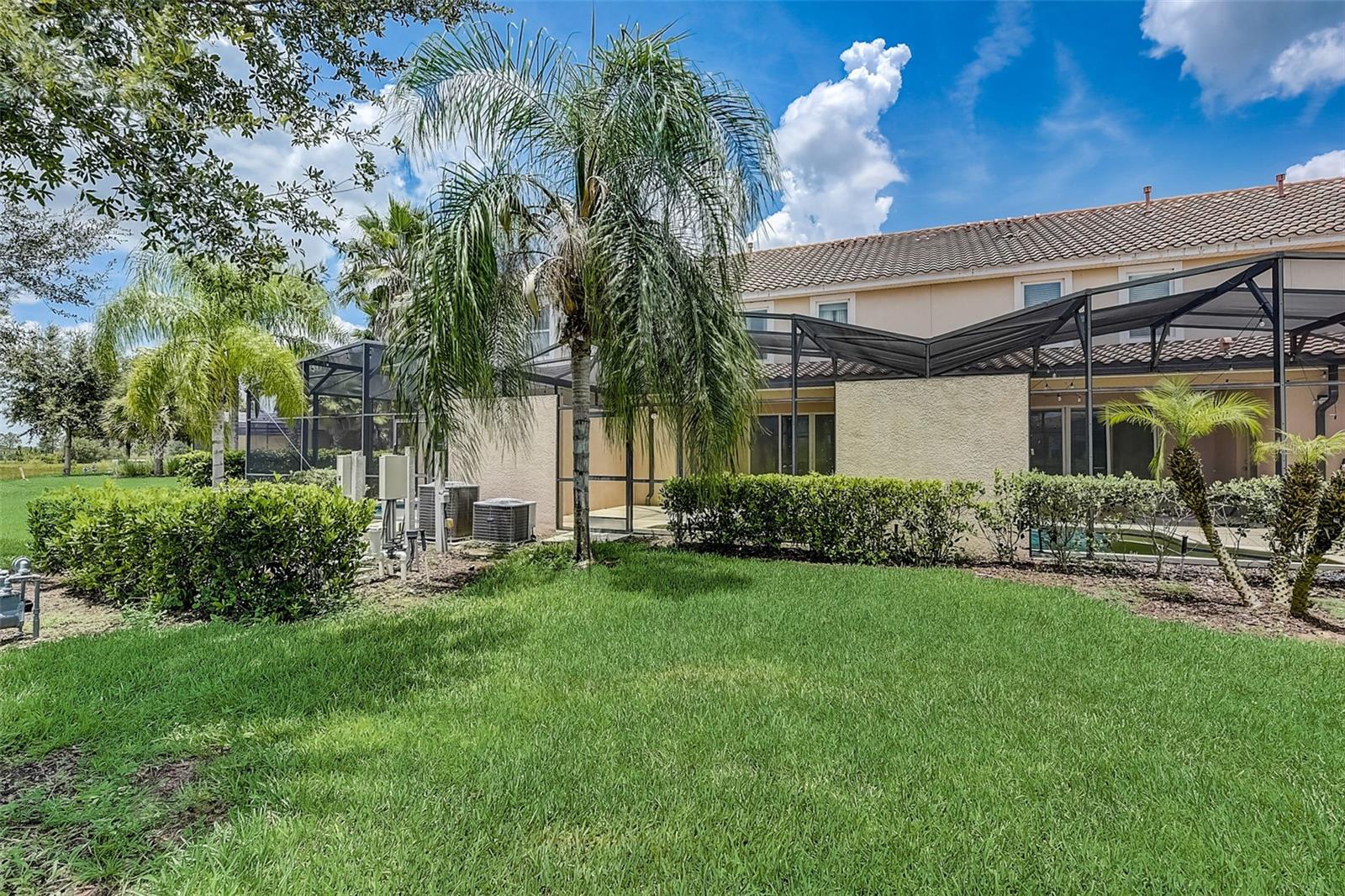 OAKMONT TWNHMS PH 1 - Residential