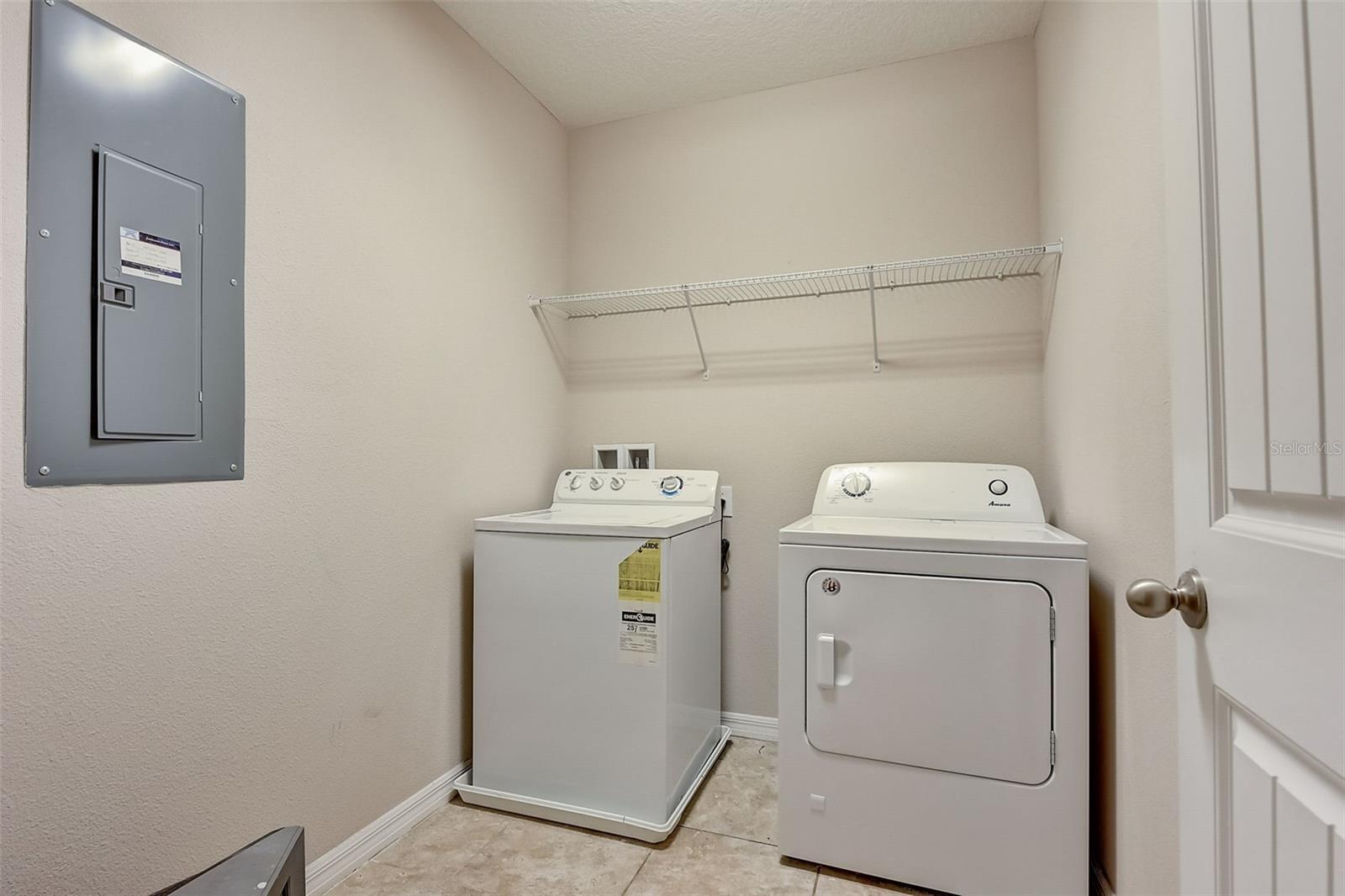 OAKMONT TWNHMS PH 1 - Residential