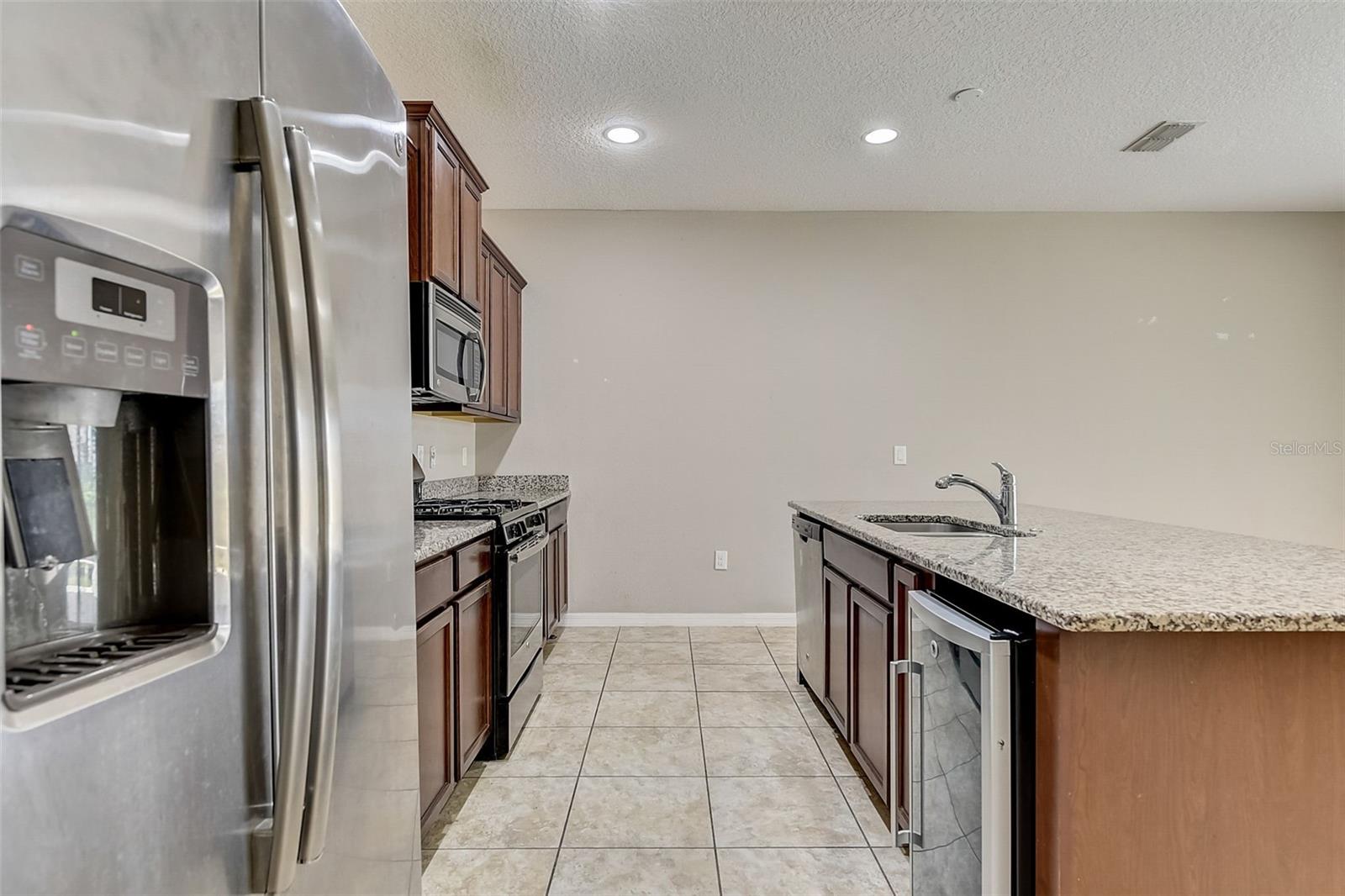 OAKMONT TWNHMS PH 1 - Residential