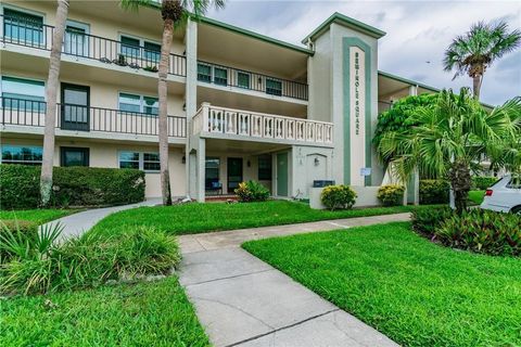 Photo of 11700 Park Blvd #104, Seminole, FL 33772 (MLS # TB8432388)